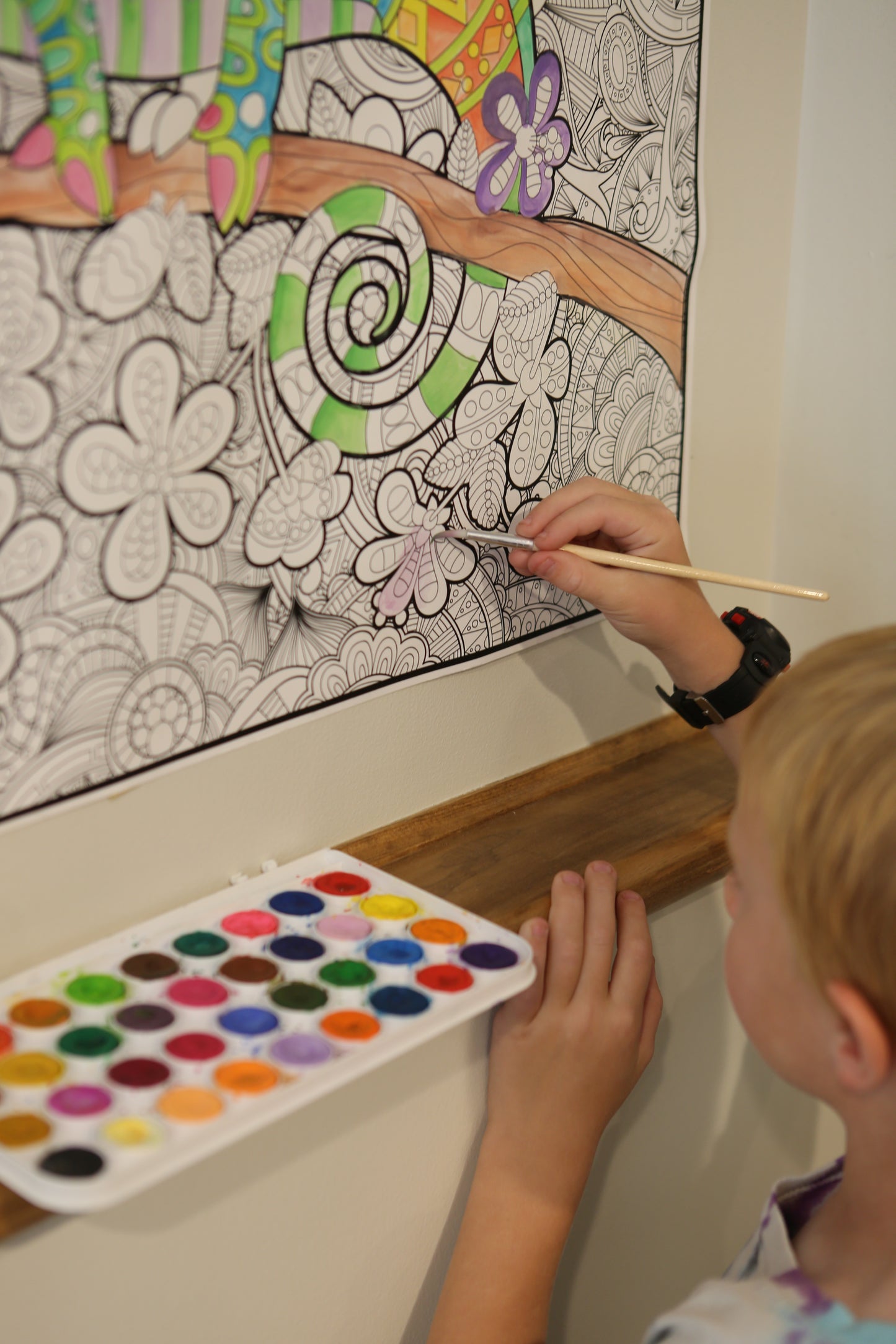 Chameleon Giant Coloring Poster-Large Animal Wall Art, Big Group Coloring Activity for Kids, Families & Classrooms